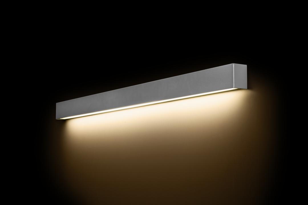LED Wandleuchte STRAIGHT silber LED Wandleuchte STRAIGHT silber